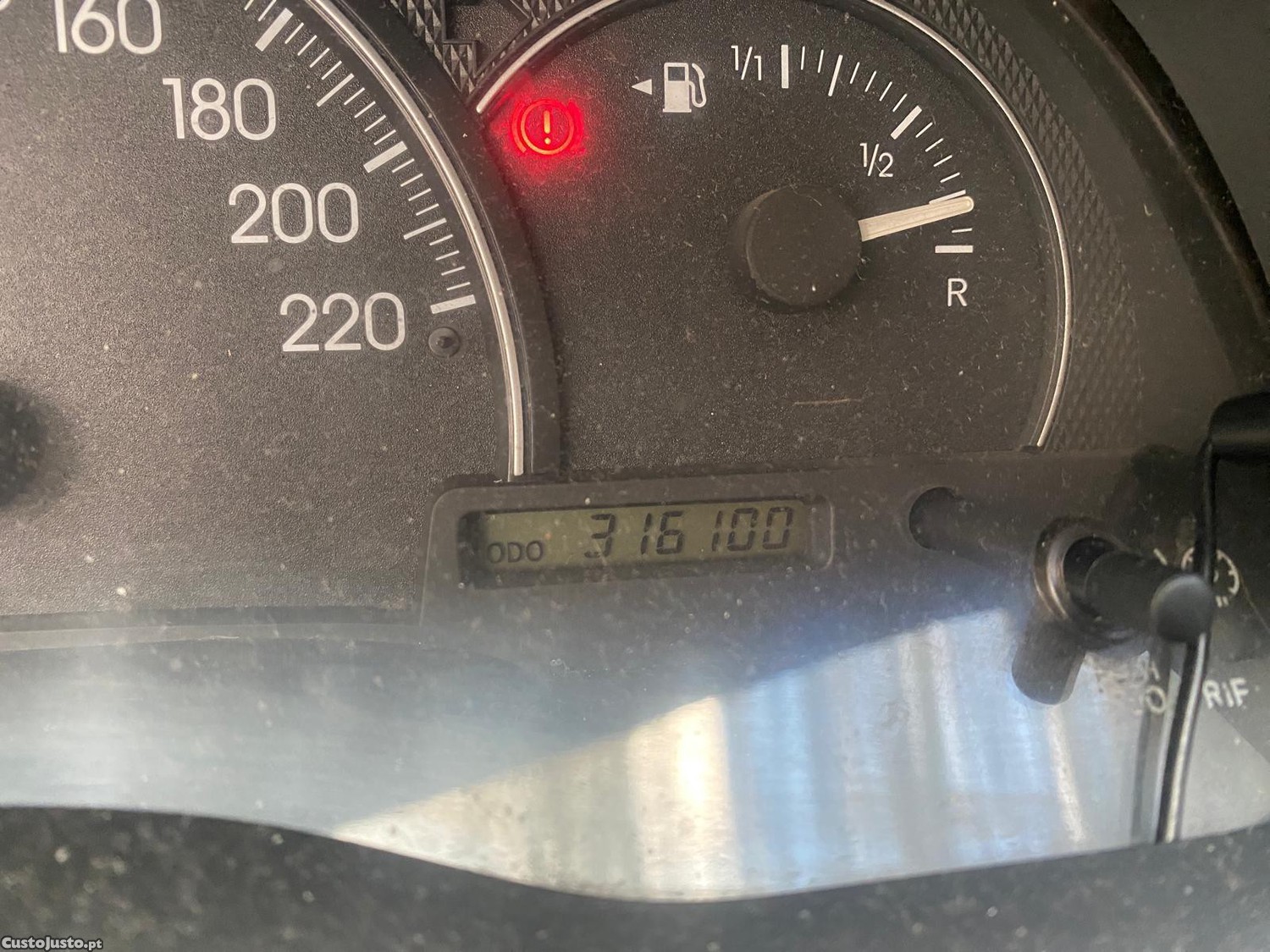 Toyota Avensis Verso (Clm20)-7L — fotografia 9