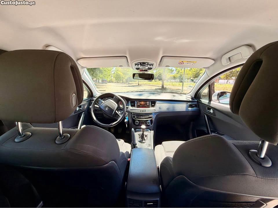 Peugeot 508 1.6 Blue-HDI 120cv (livro de revisoes) — fotografia 5