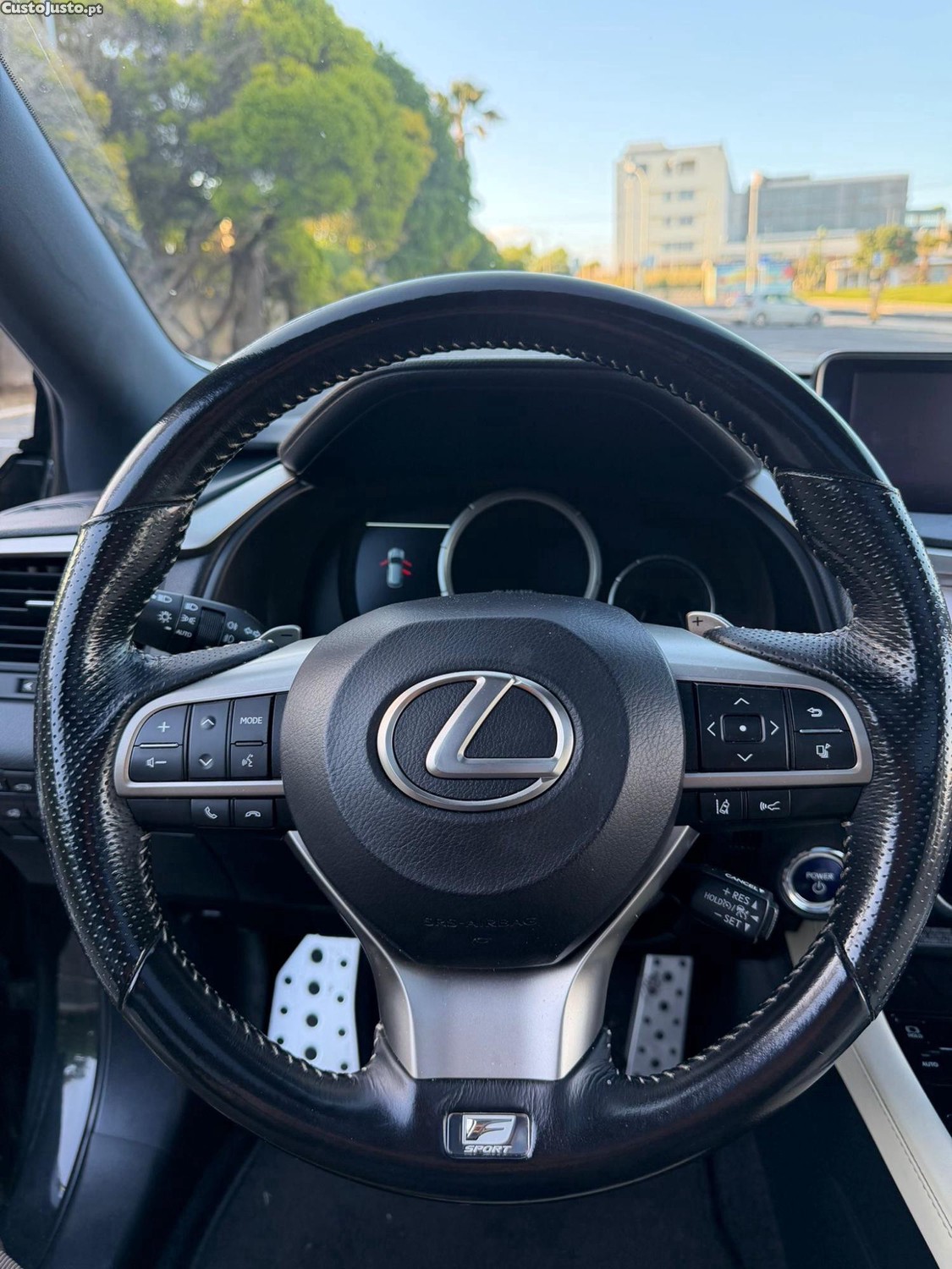 Lexus RX Sport — fotografia 5