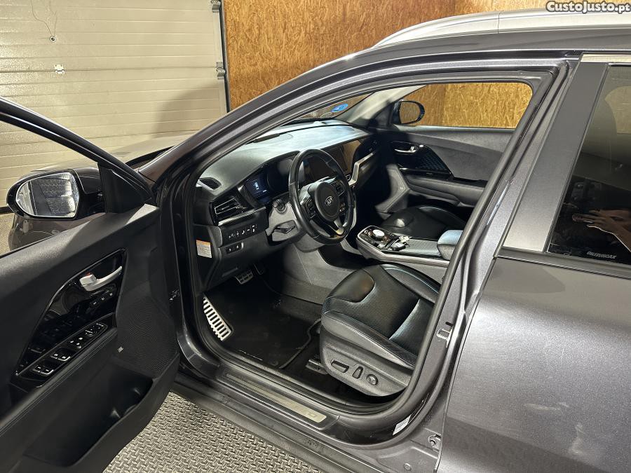 Kia e-Niro 64kWh — fotografia 14