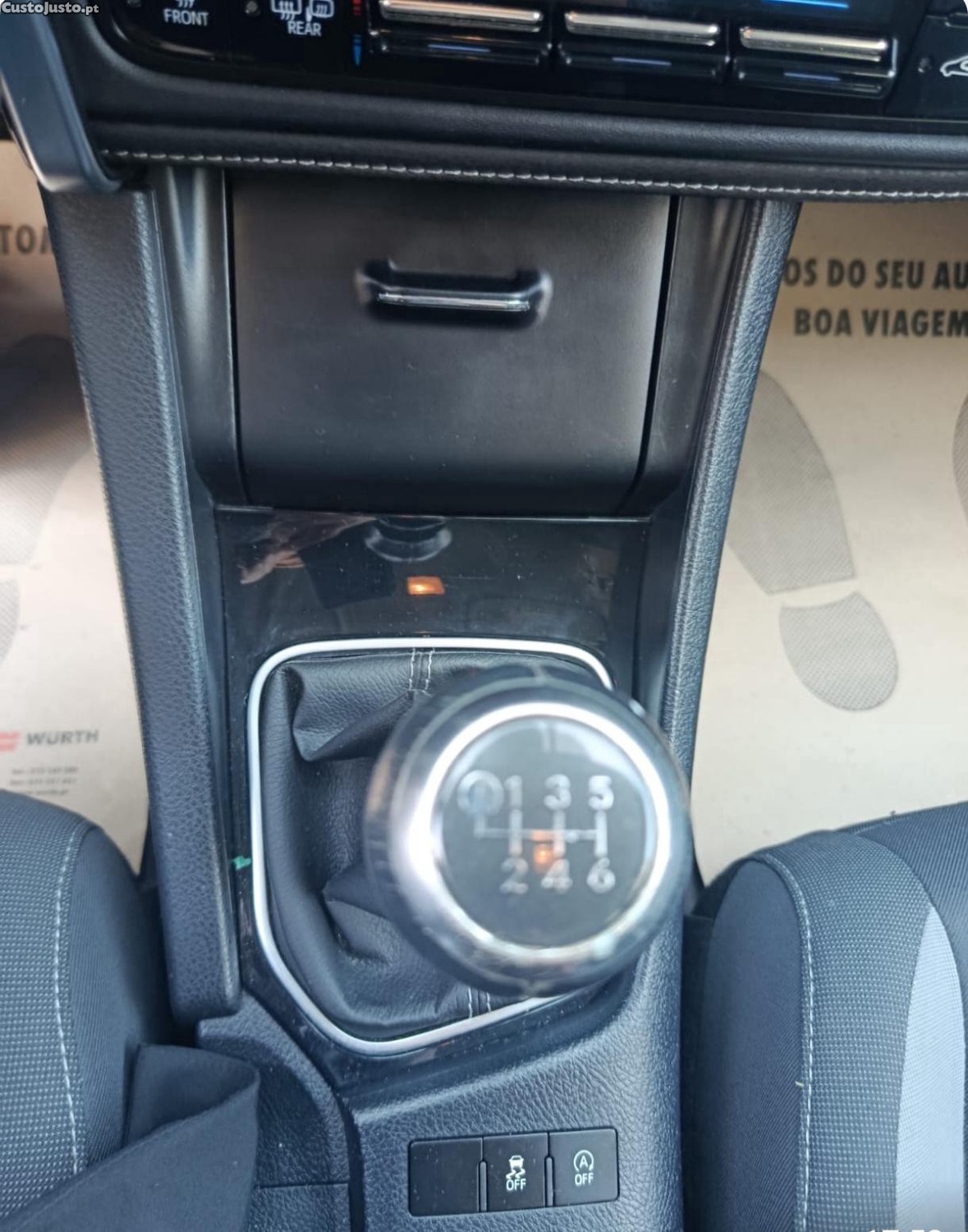 Toyota Auris 1.6 D4D COMFORT + NAVI — fotografia 5