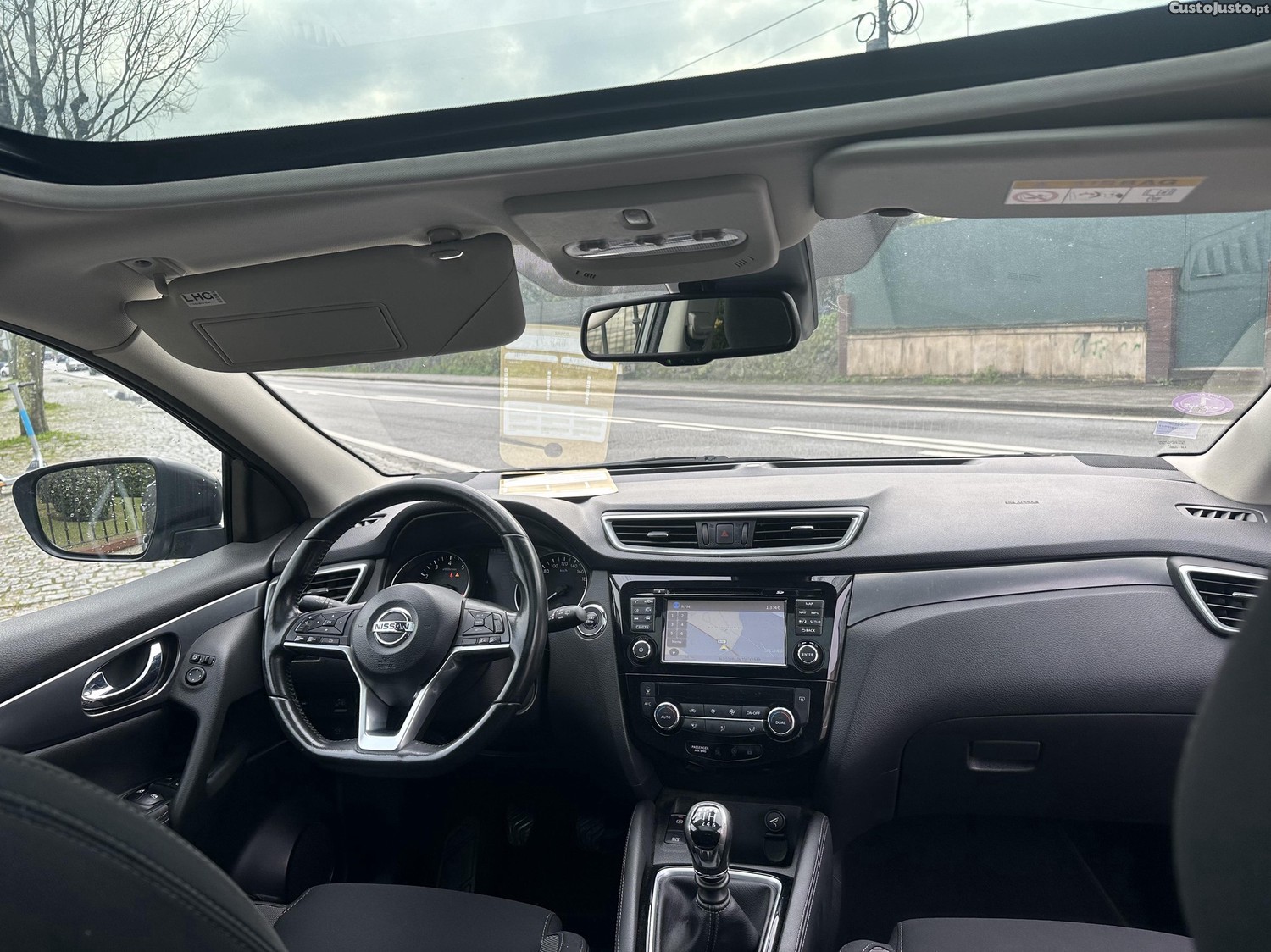 Nissan Qashqai 1.2 DiG-T Tekna — fotografia 4