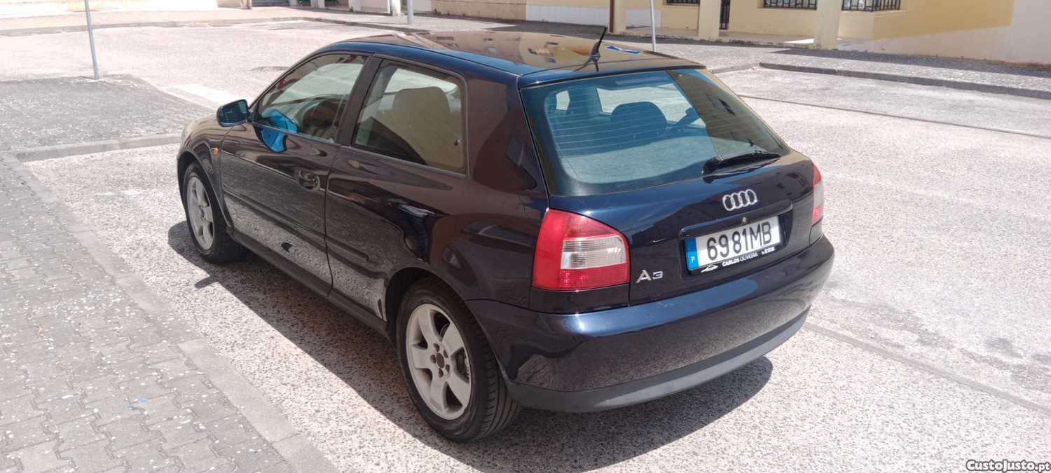 Audi A3 1.8T Sport — fotografia 5