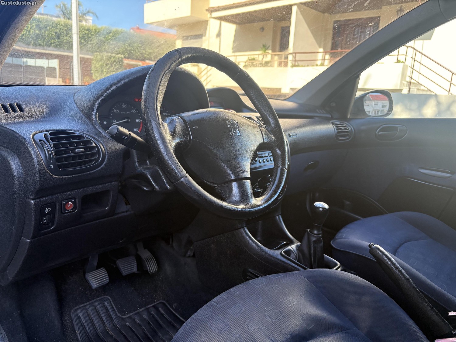 Peugeot 206 1.4 HDI Comercial — fotografia 3