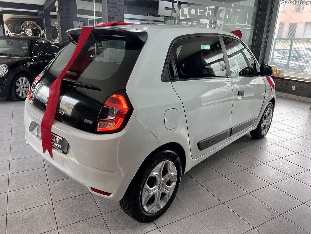 Renault Twingo 22 Zen — fotografia 18