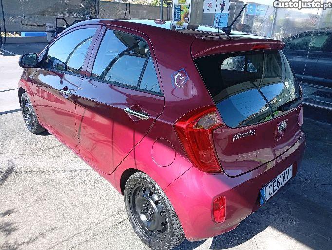 Kia Picanto 1.0 Gasolina — fotografia 7
