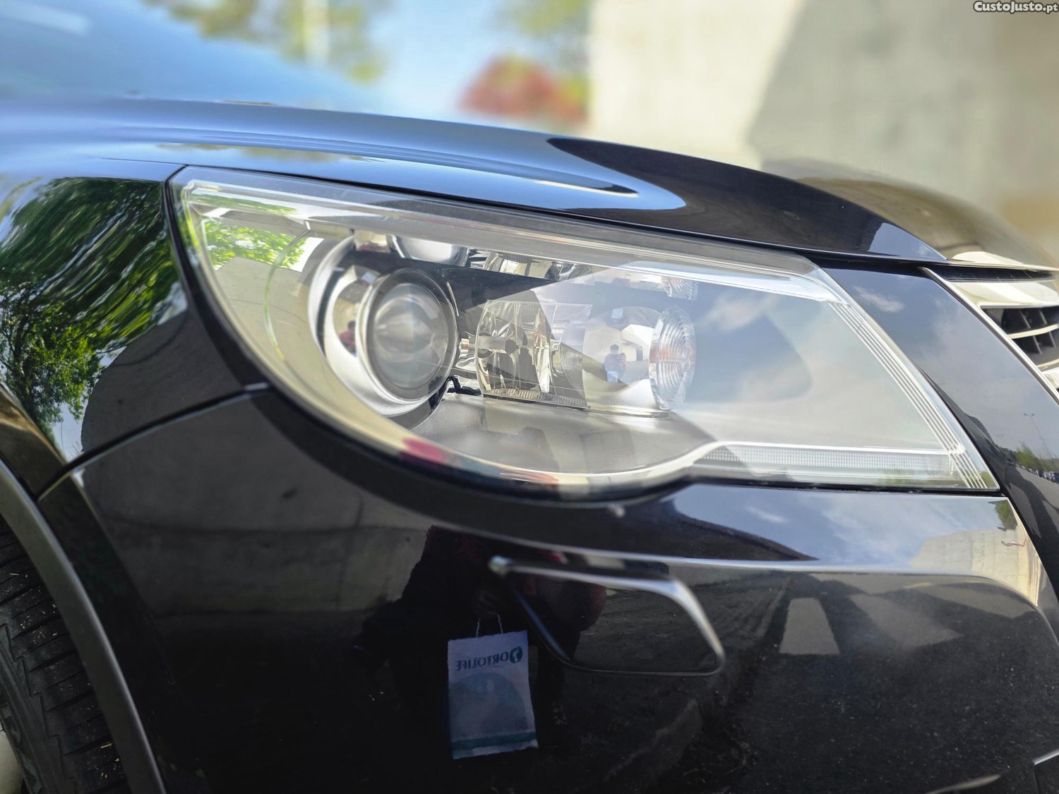Volkswagen Tiguan 2.0 TDI DSG 4Motion — fotografia 8