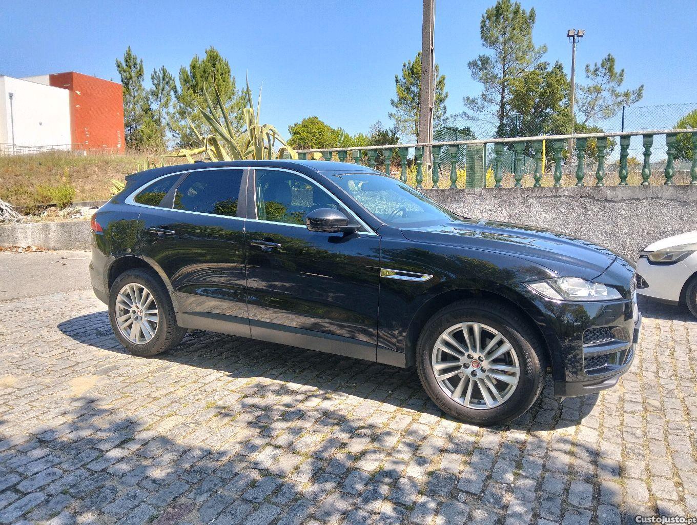 Jaguar F-Pace F Pace — photo 4