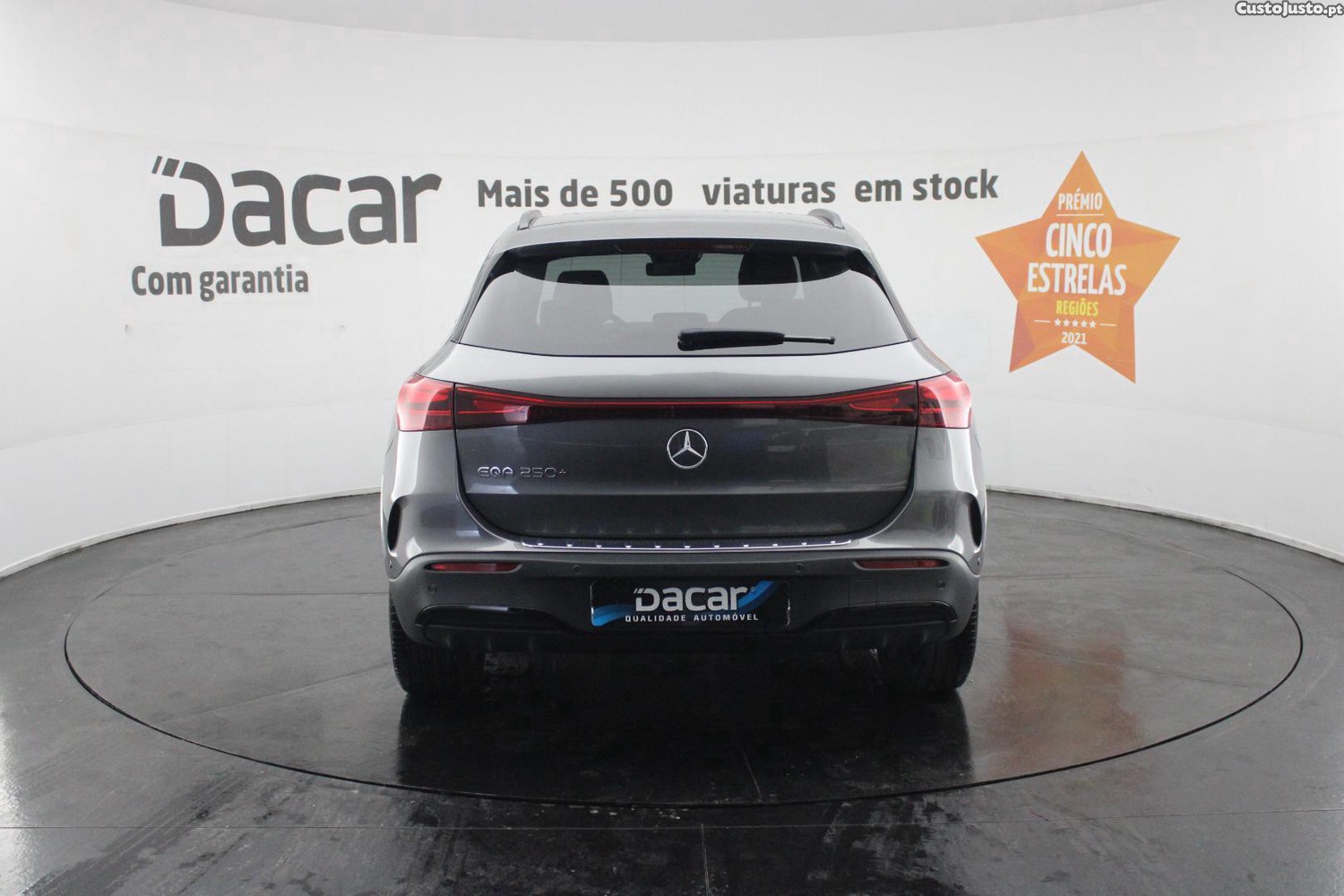 Mercedes-Benz EQA AMG NIGHT EDITION — fotografia 31