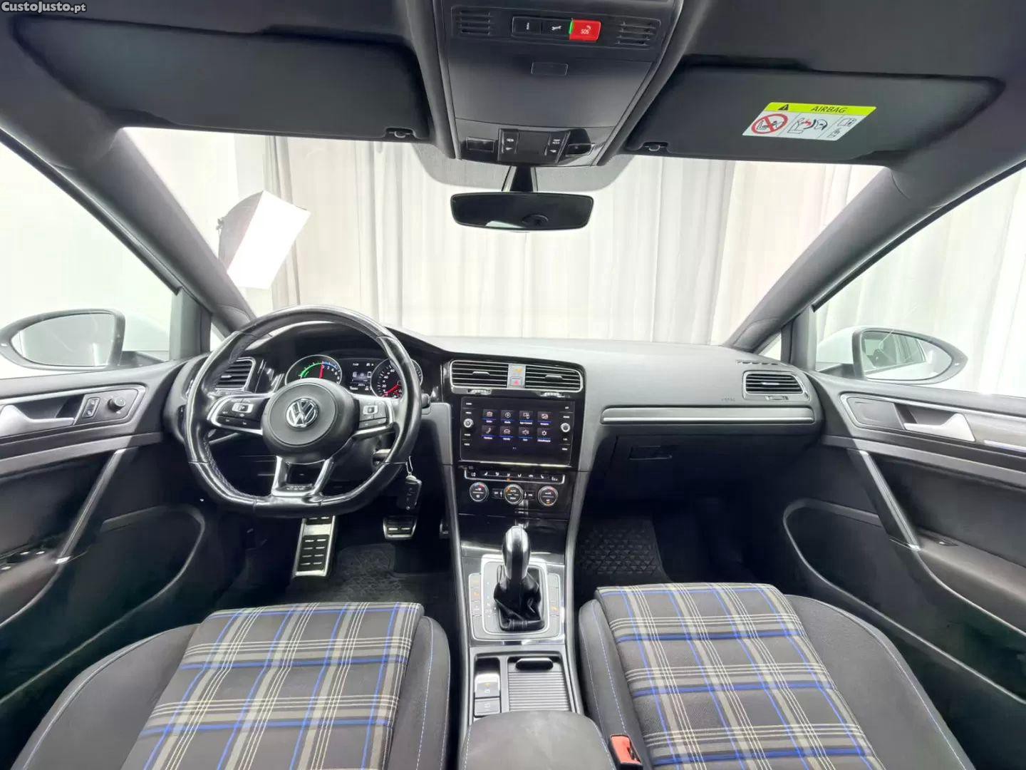 Volkswagen Golf 1.4 gte plug-in-hybrid dsg — fotografia 12