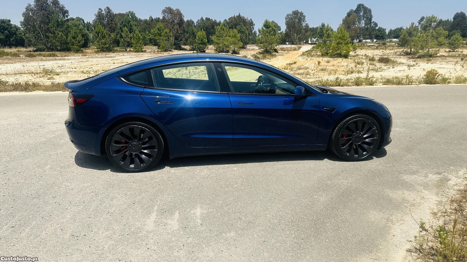 Tesla Model 3 Performance — fotografia 3