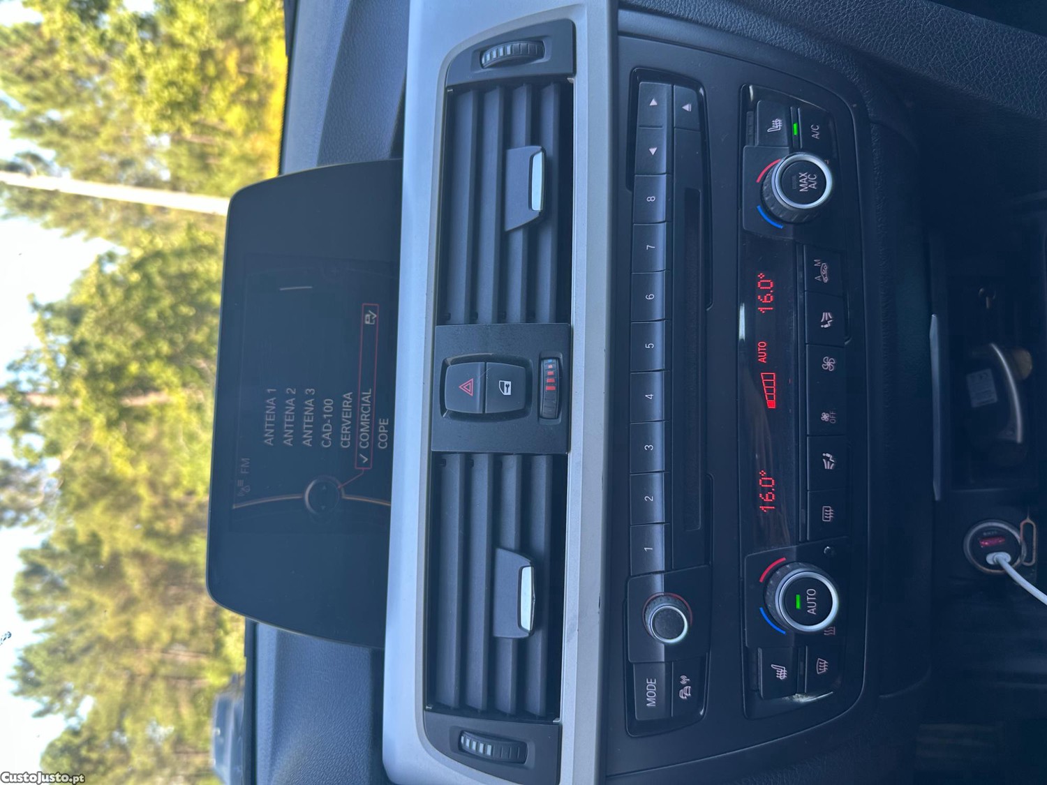 BMW 318 Touring — fotografia 3