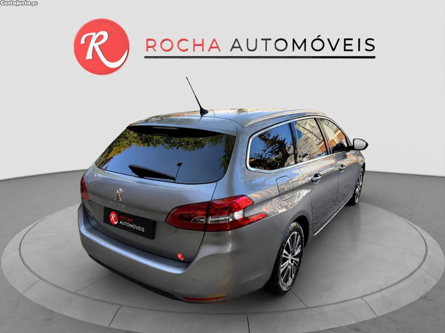 Peugeot 308 1.2 PureTech Allure EAT8 — fotografia 11