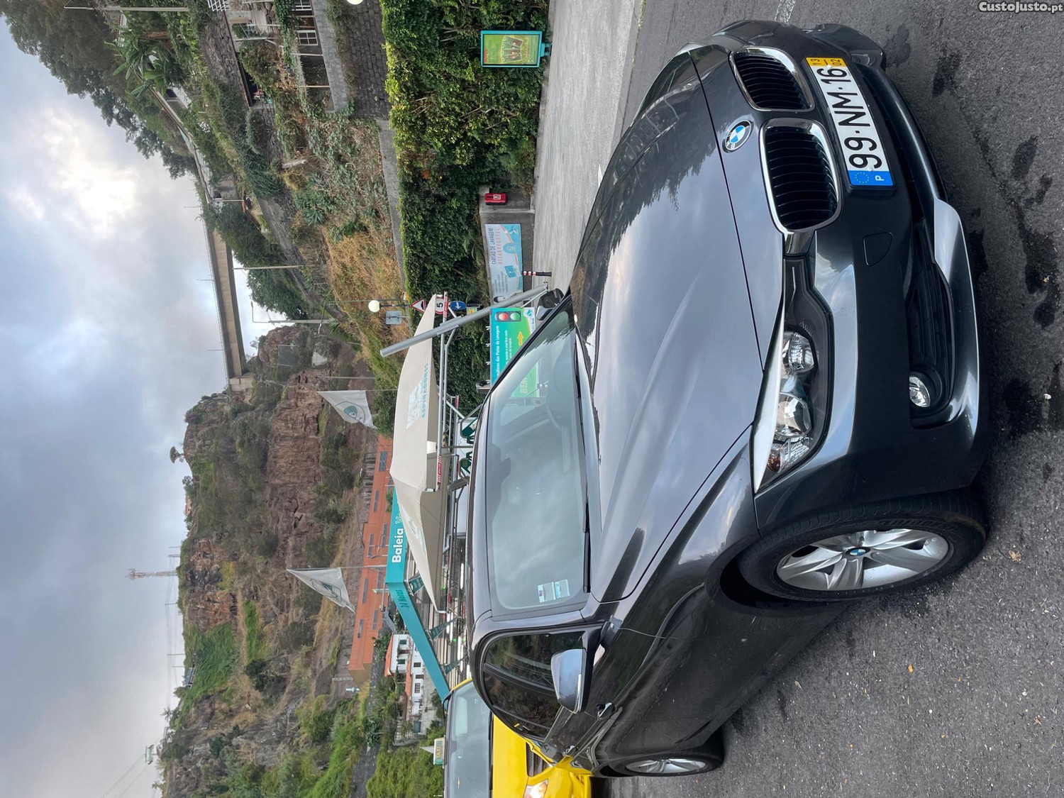 BMW 318 d — fotografia 7