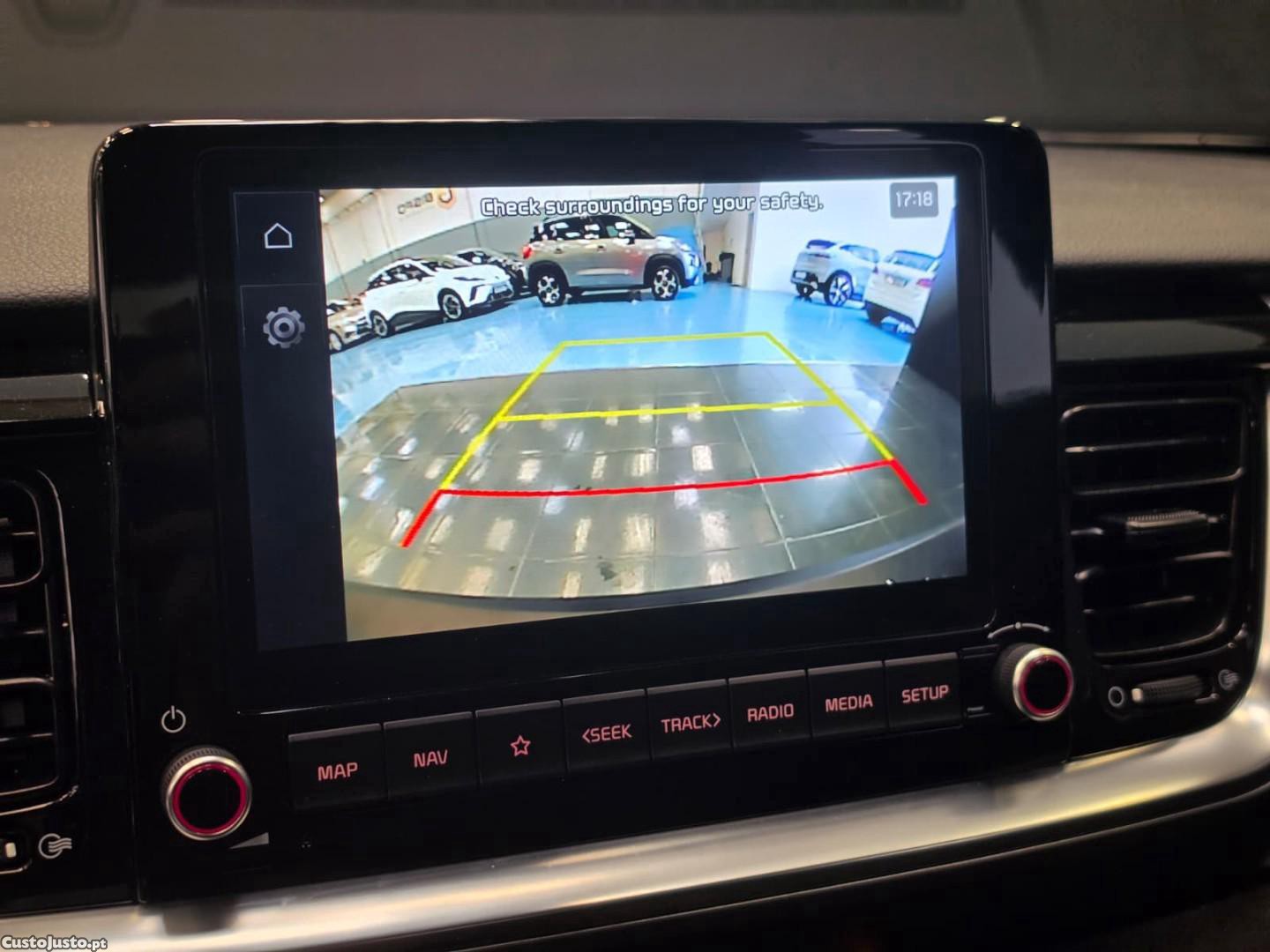 Kia Stonic 1.0 T-GDI Drive 7DCT — fotografia 8