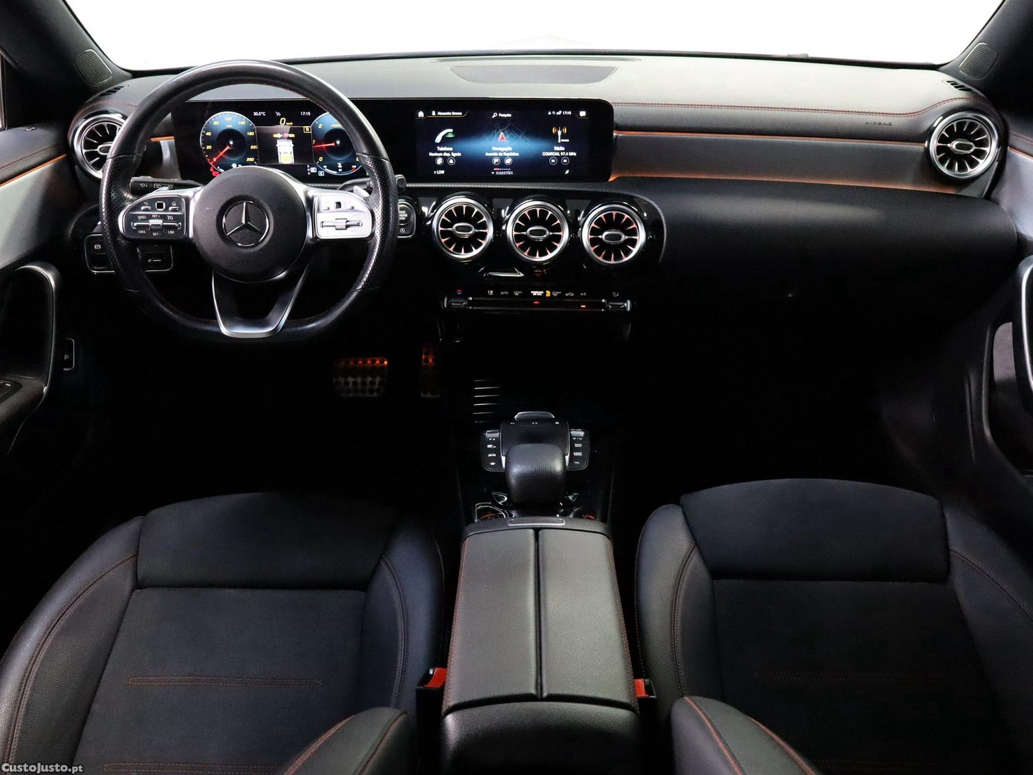 Mercedes-Benz CLA 200 d Shooting Brake AMG Line Aut. — fotografia 15