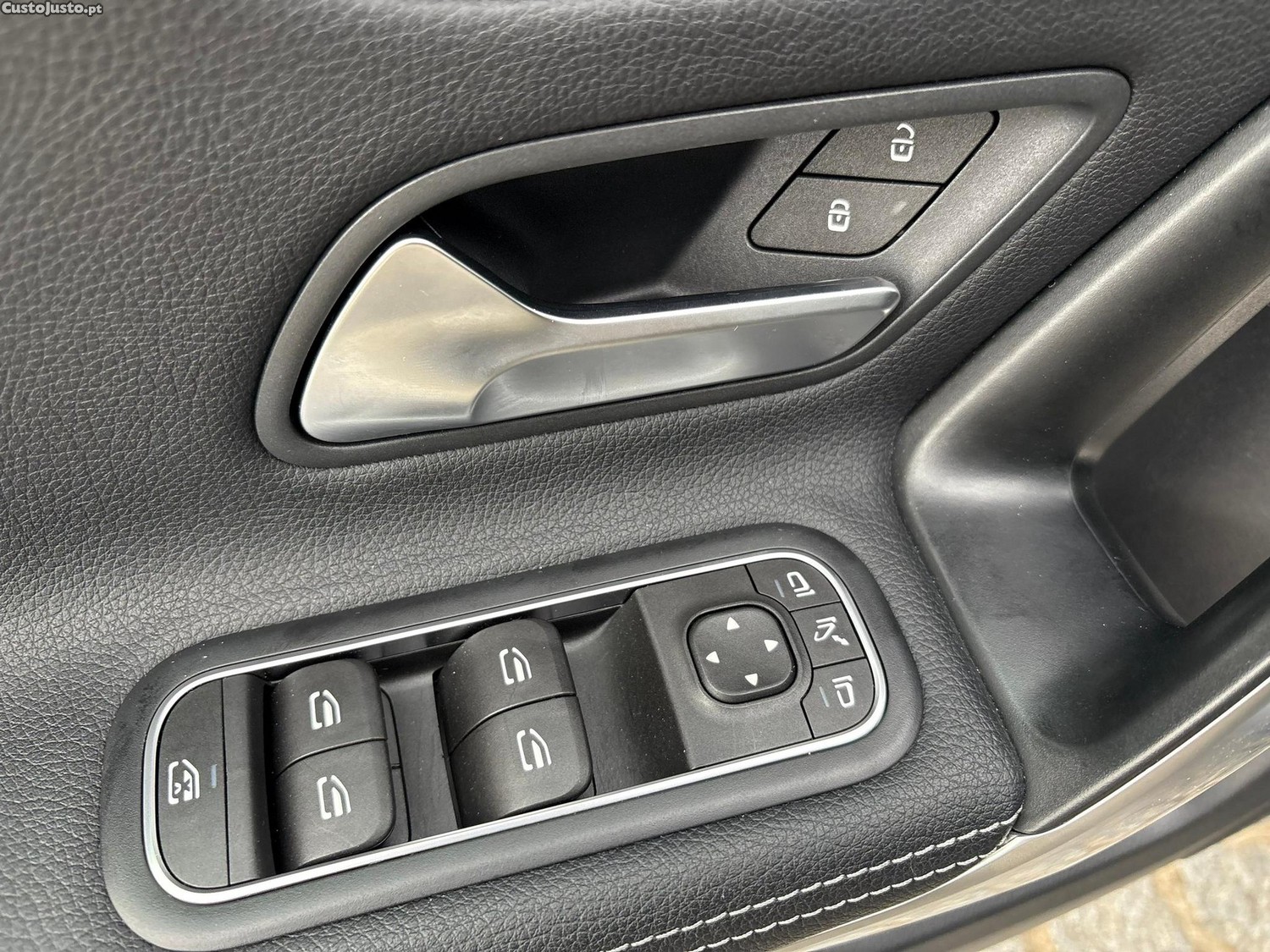 Mercedes-Benz A 250 e Progressive — fotografia 6