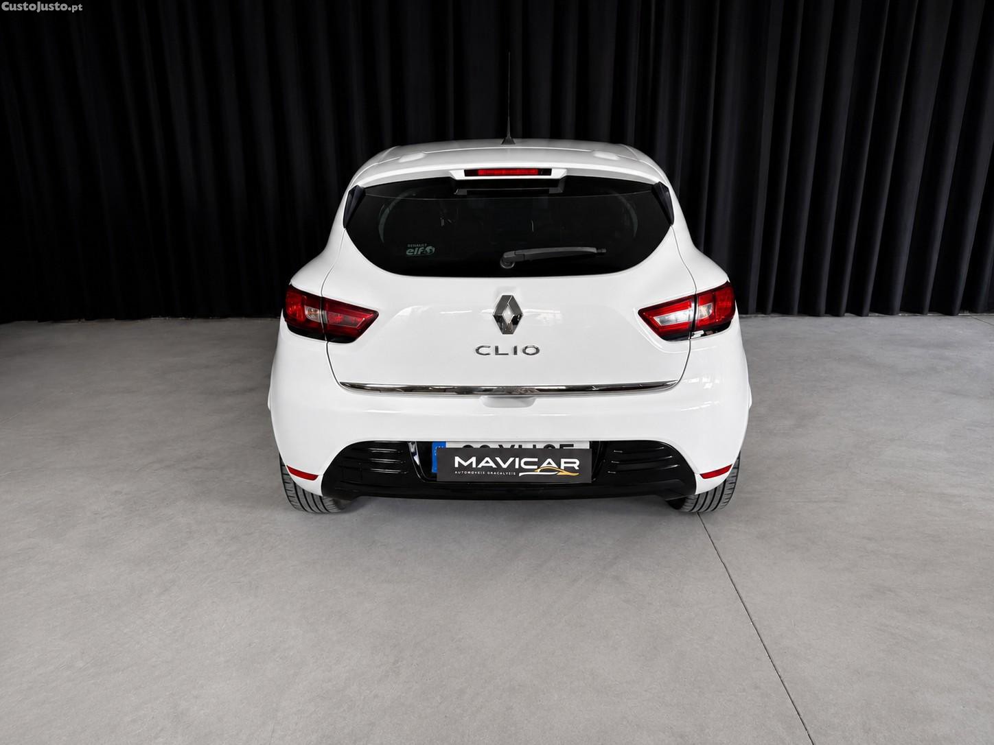 Renault Clio 0.9 TCE Limited — fotografia 2