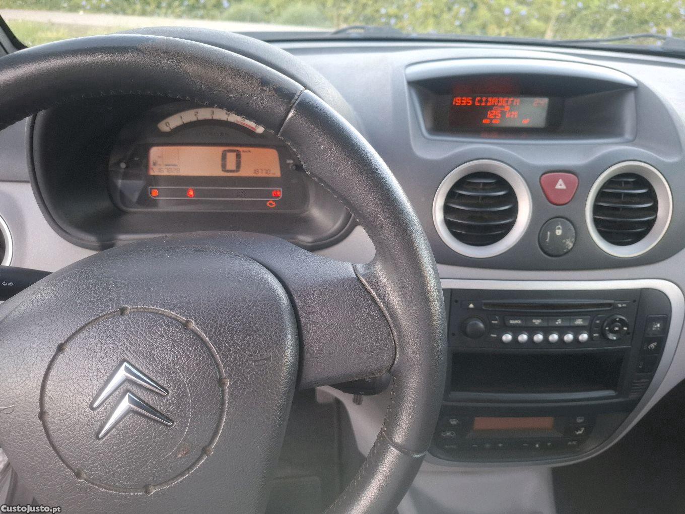 Citroën C3 Pluriel 1.4 HDI — fotografia 3