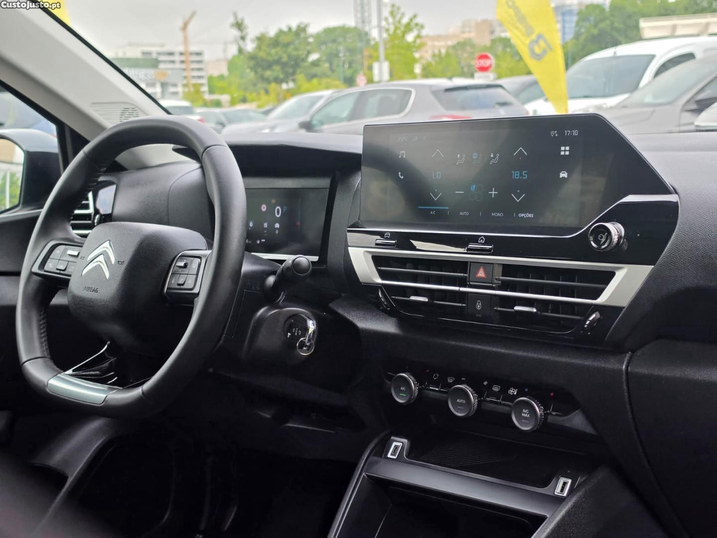 Citroën C4 X 1.2 Hybrid Max e-DSC6 — fotografia 8