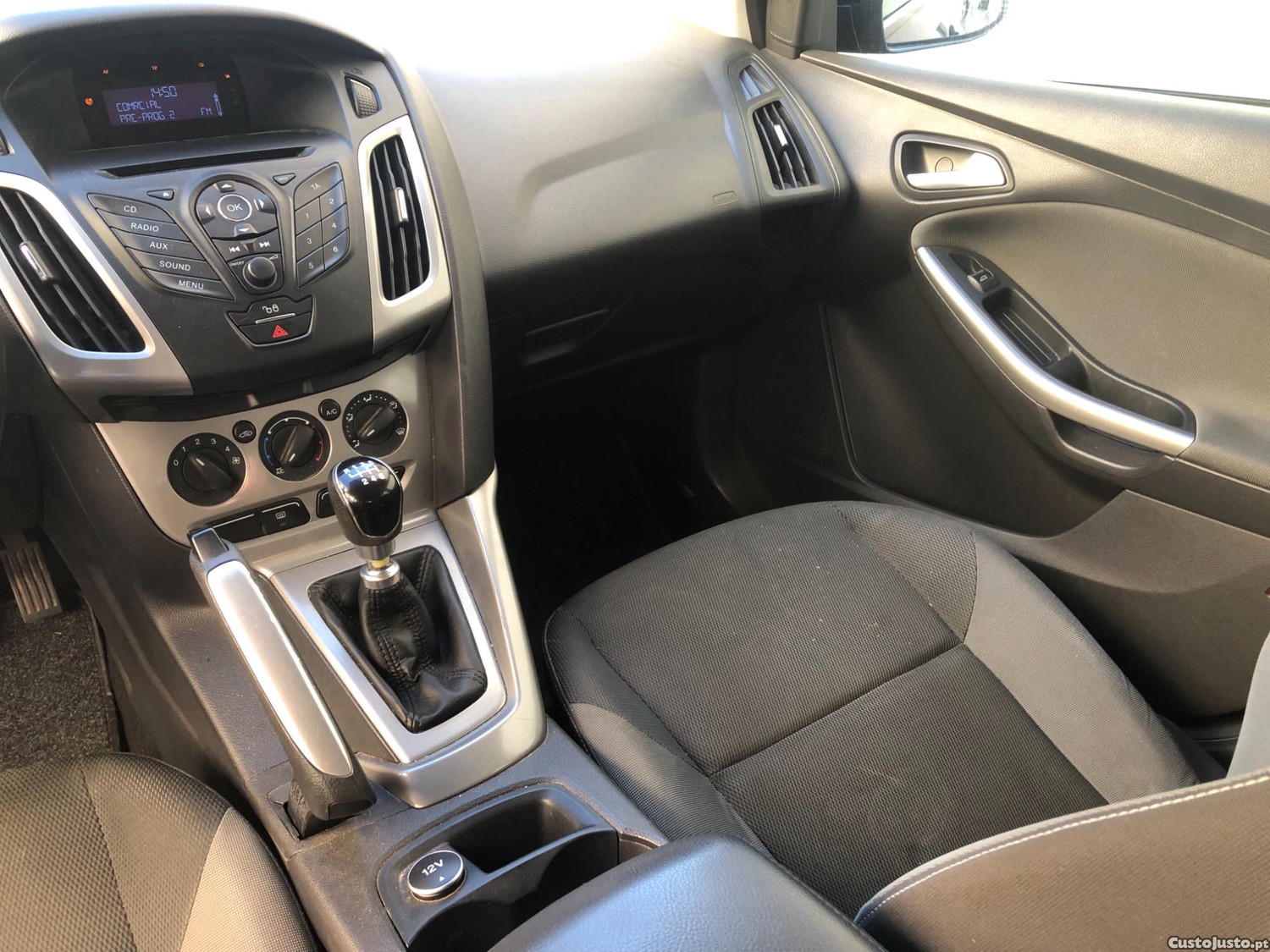 Ford Focus 1.6 TDCi — fotografia 2