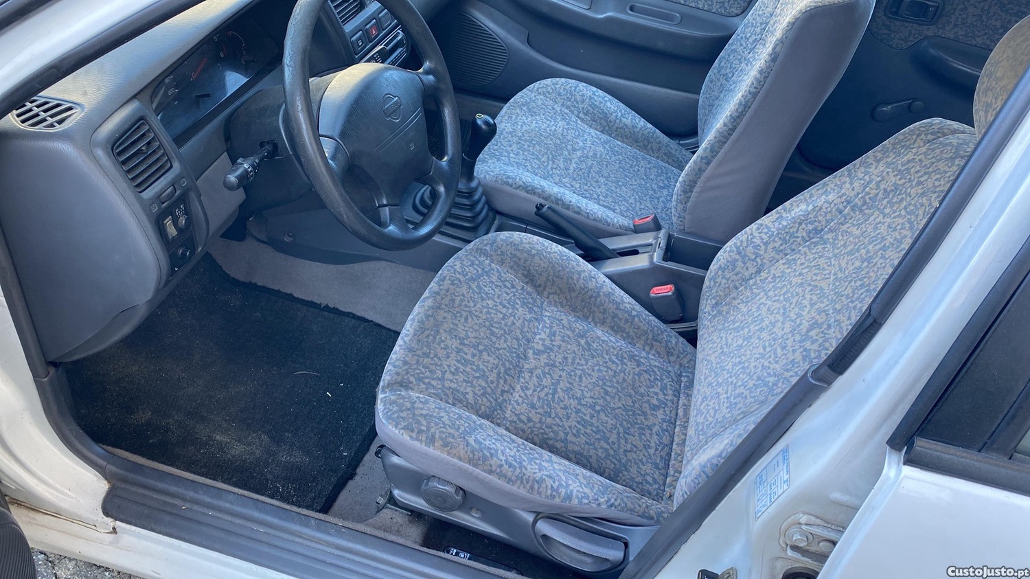 Nissan Almera 2.0 D — photo 5