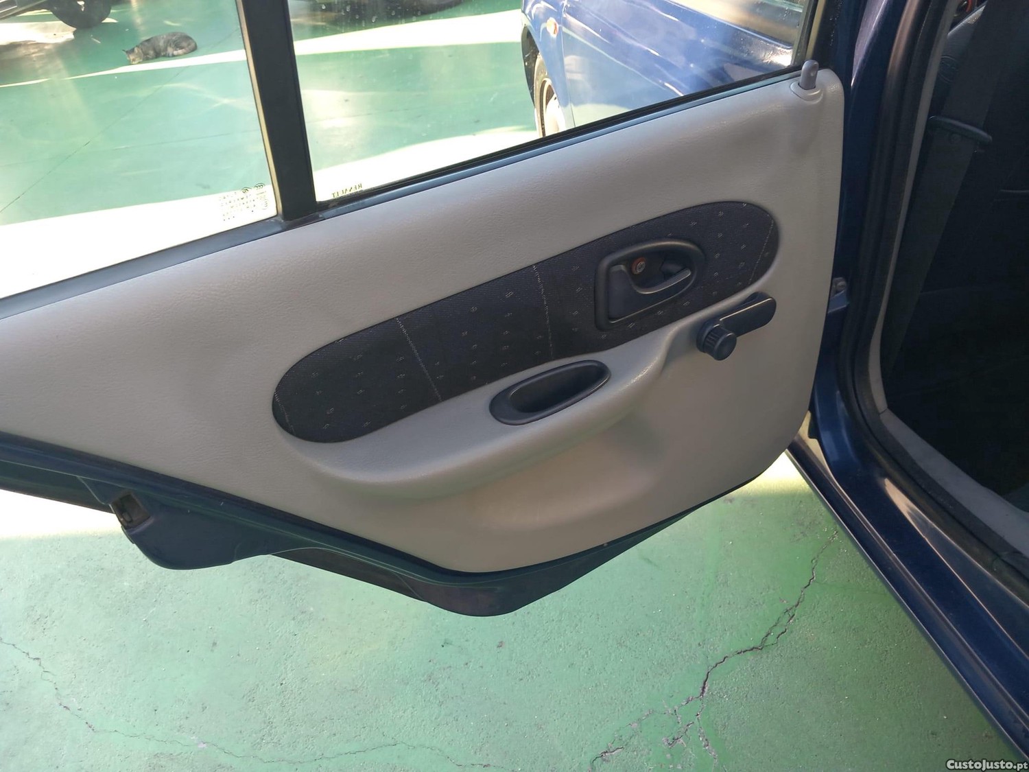 Renault Clio 1.5 dCi Confort — fotografia 4