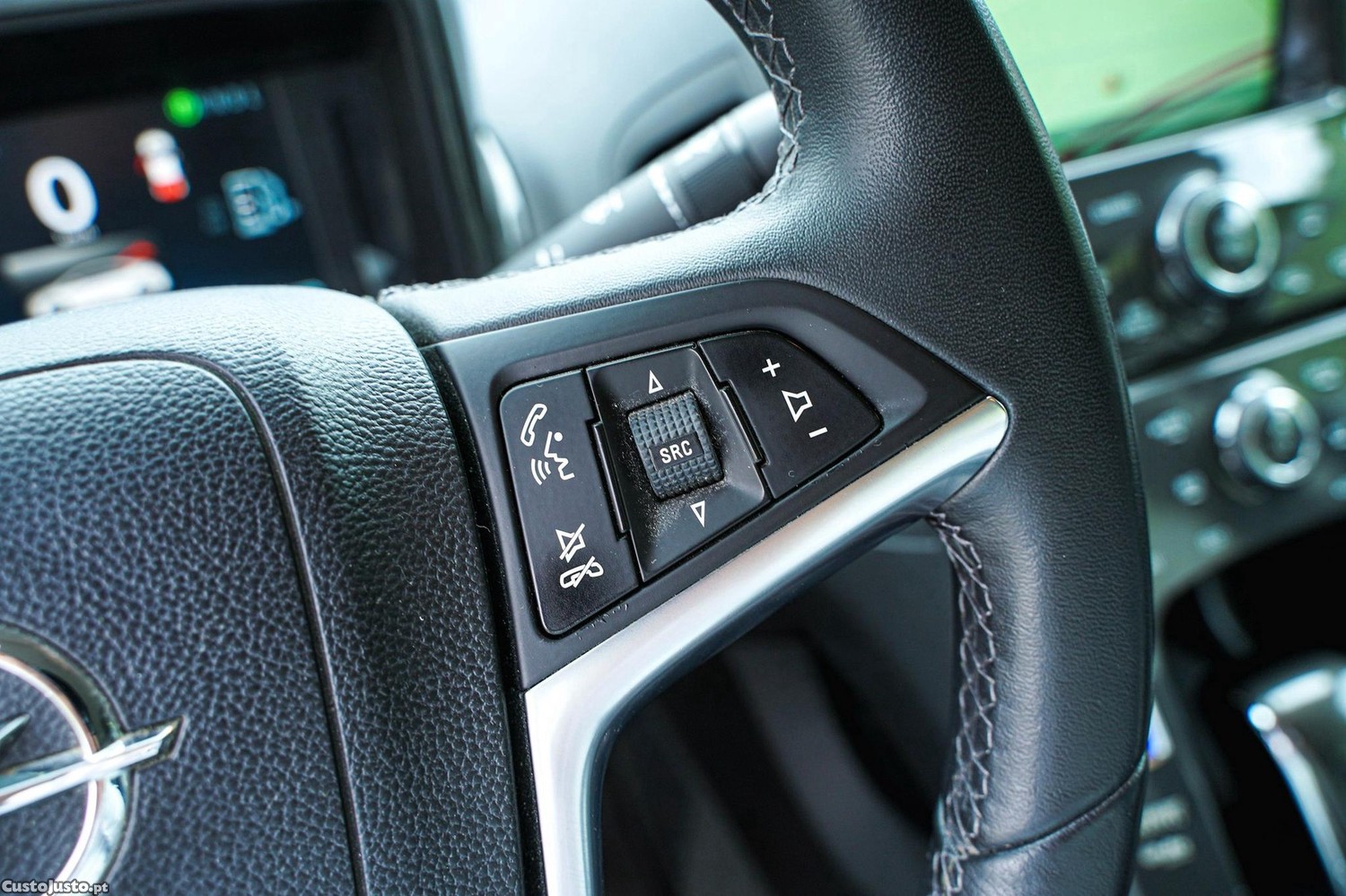 Opel Ampera 1.4 Ecotec Cosmo — fotografia 4