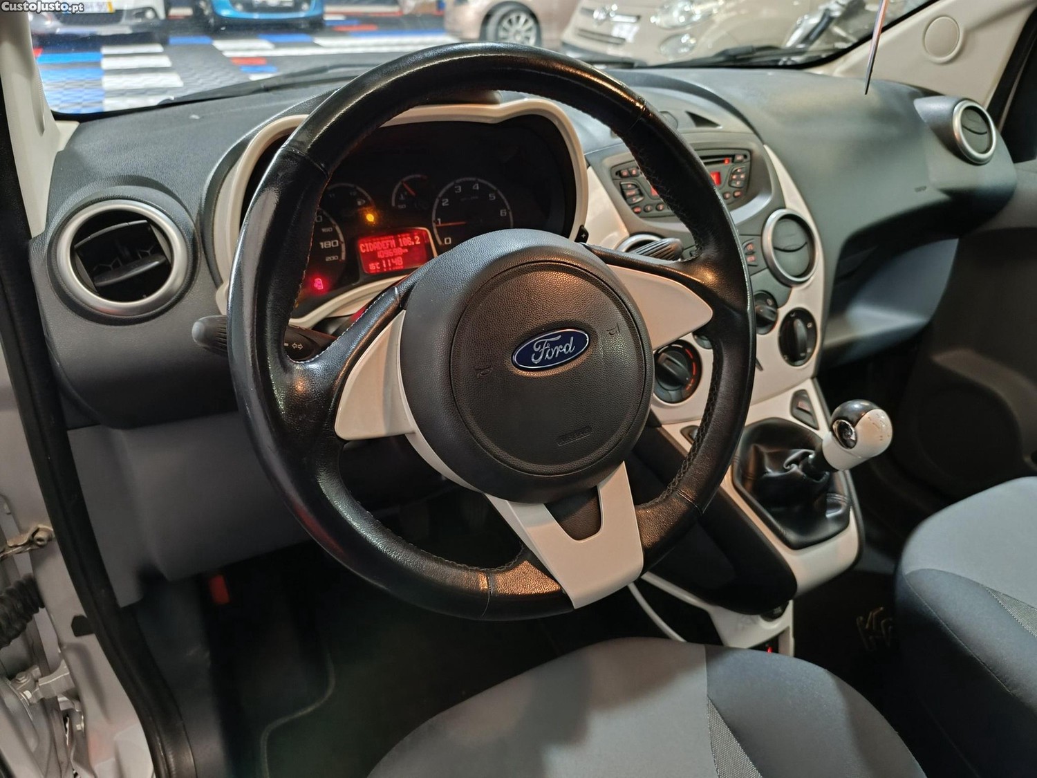 Ford KA 1.2 City — fotografia 6