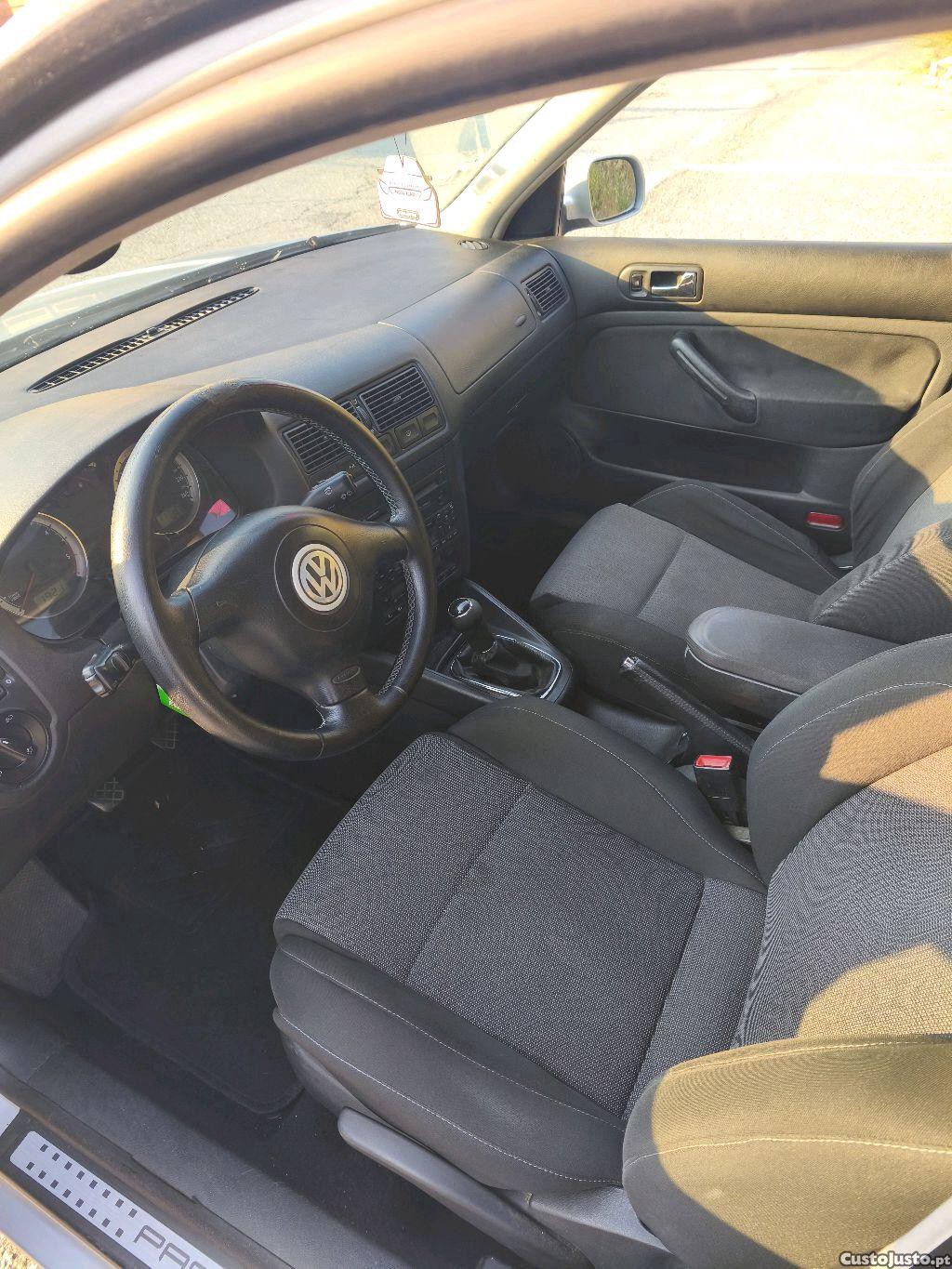 Volkswagen Golf MK4 — fotografia 4