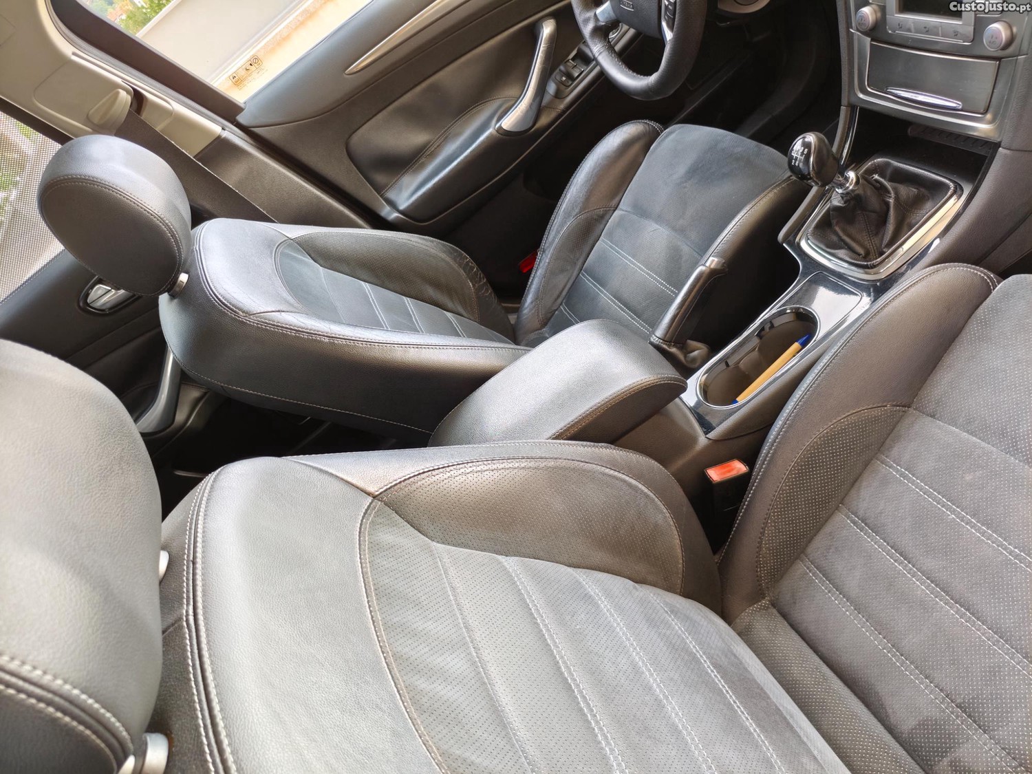 Ford Mondeo Titanium 1.8tdci — fotografia 5