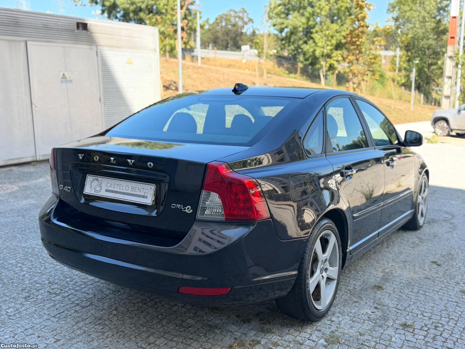 Volvo S40 D2 115cv R-Design Nacional — fotografia 9