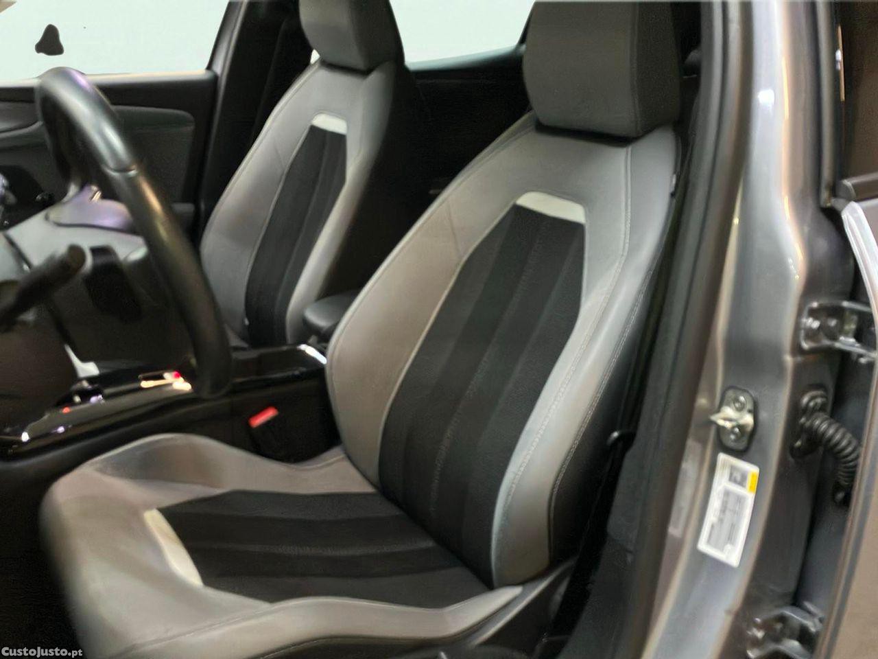 Opel Mokka 1.2 T Elegance AT — fotografia 10