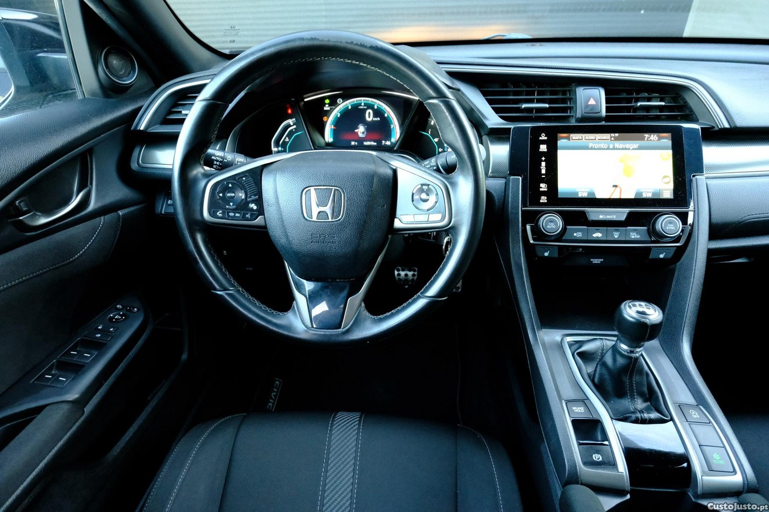 Honda Civic 1.0 i-VTEC Elegance Connect Navi — fotografia 12