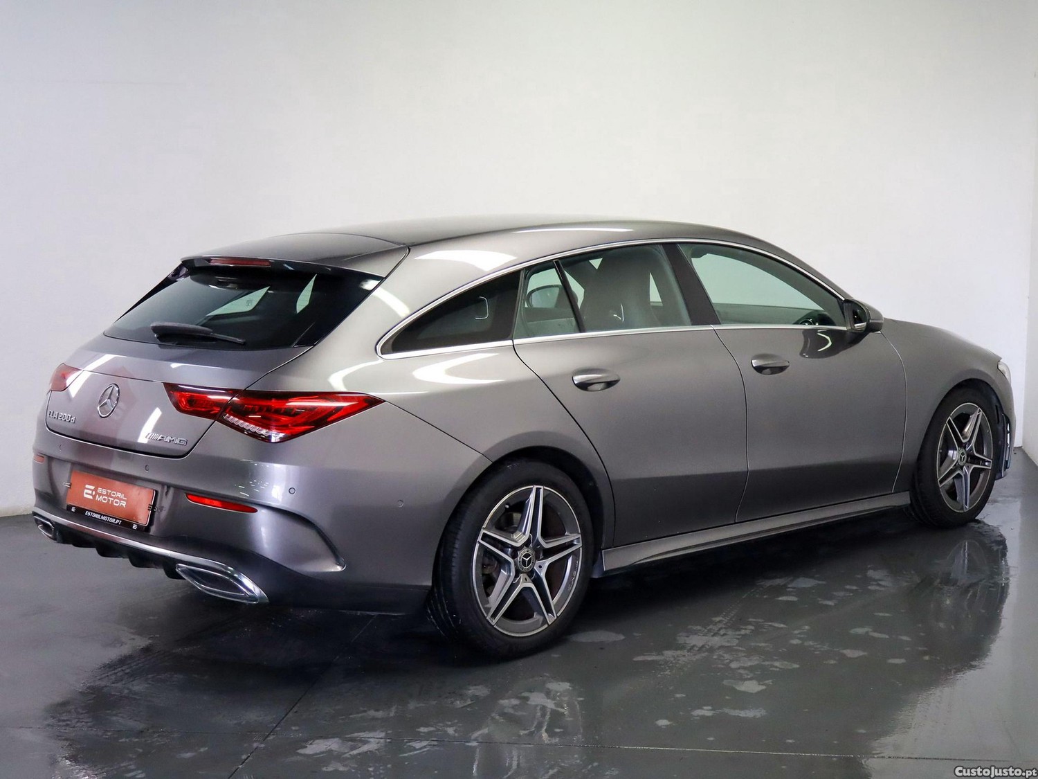 Mercedes-Benz CLA 200 d Shooting Brake AMG Line Aut. — fotografia 21