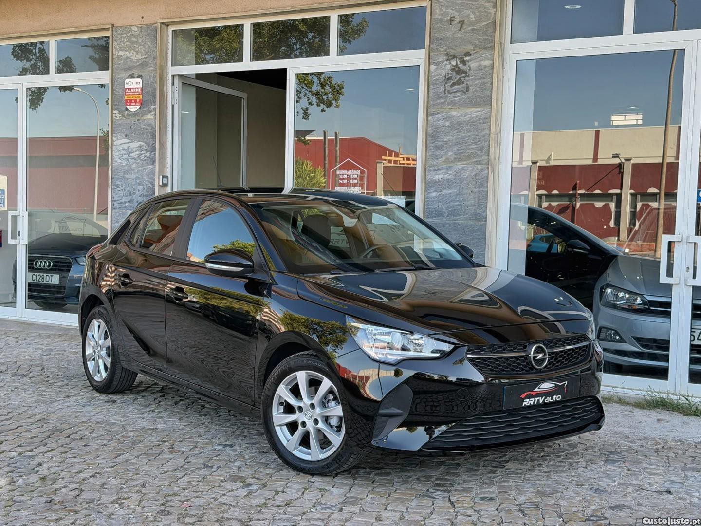 Opel Corsa 1.2 Business Edition — fotografia 10
