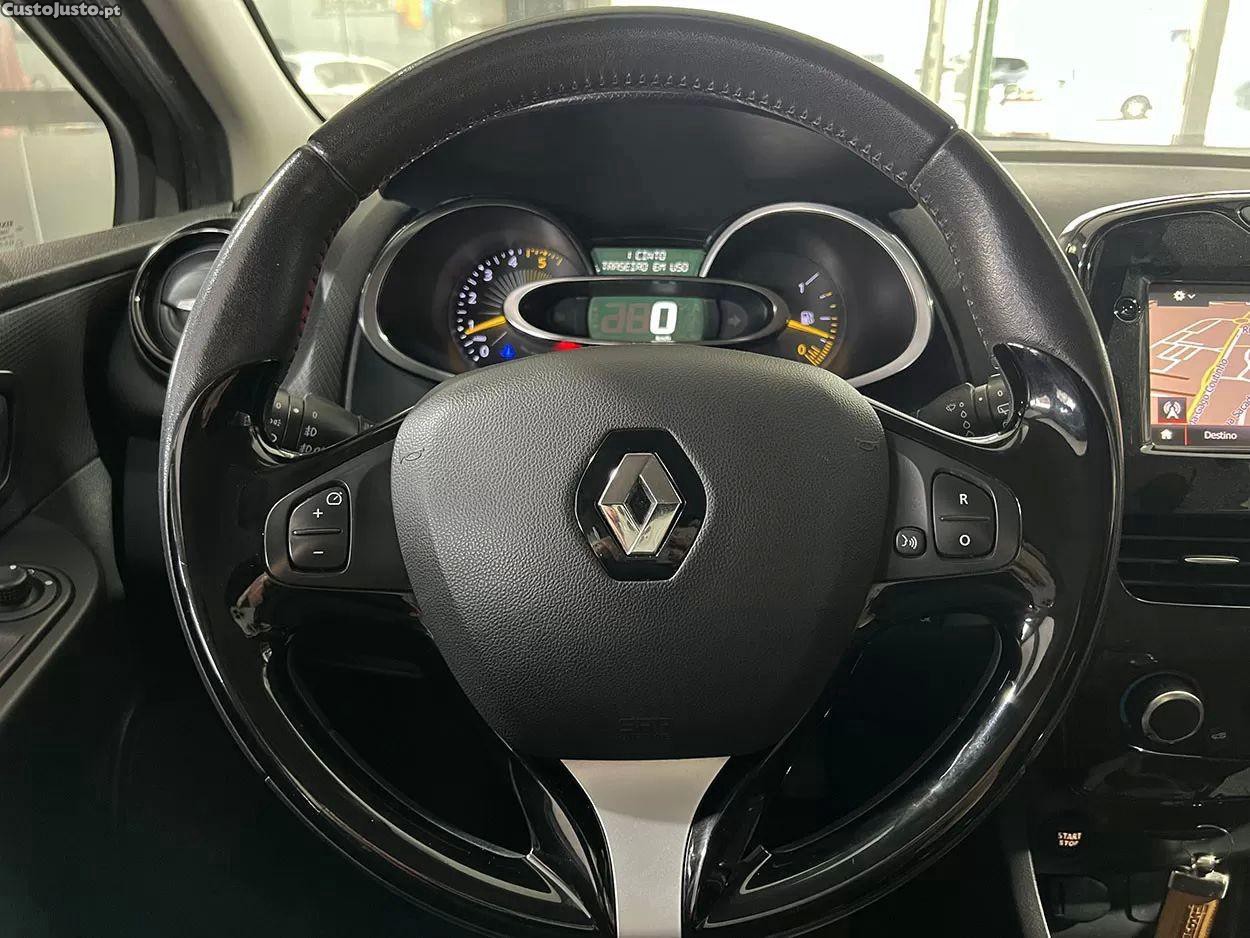 Renault Clio 1.5 dCi Confort 82g — fotografia 13