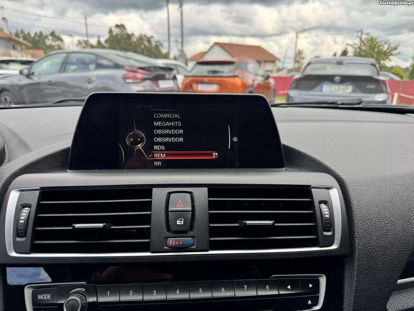 BMW 116 D line sport — fotografia 21