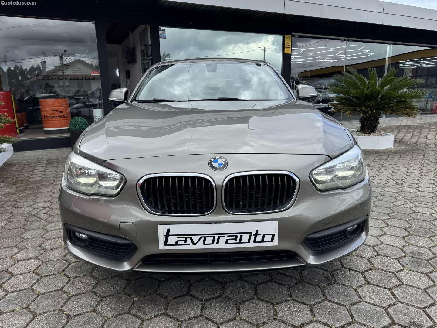 BMW 116 D line sport — fotografia 29