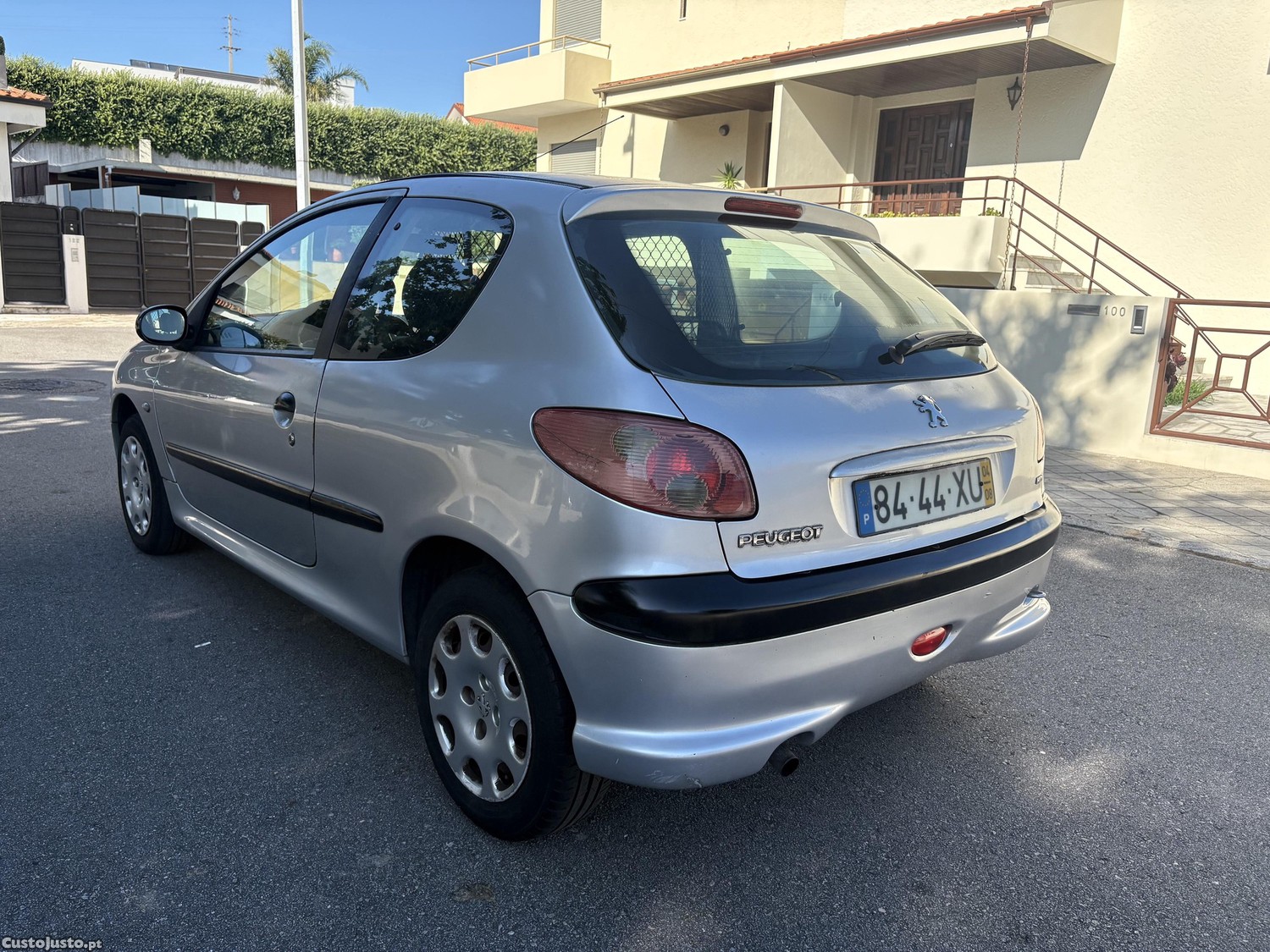 Peugeot 206 1.4 HDI Comercial — fotografia 8