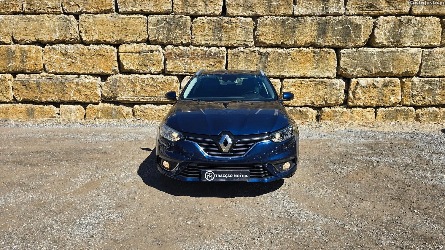 Renault Mégane Sport Tourer 1.5 dCi Bose Edition — fotografia 25