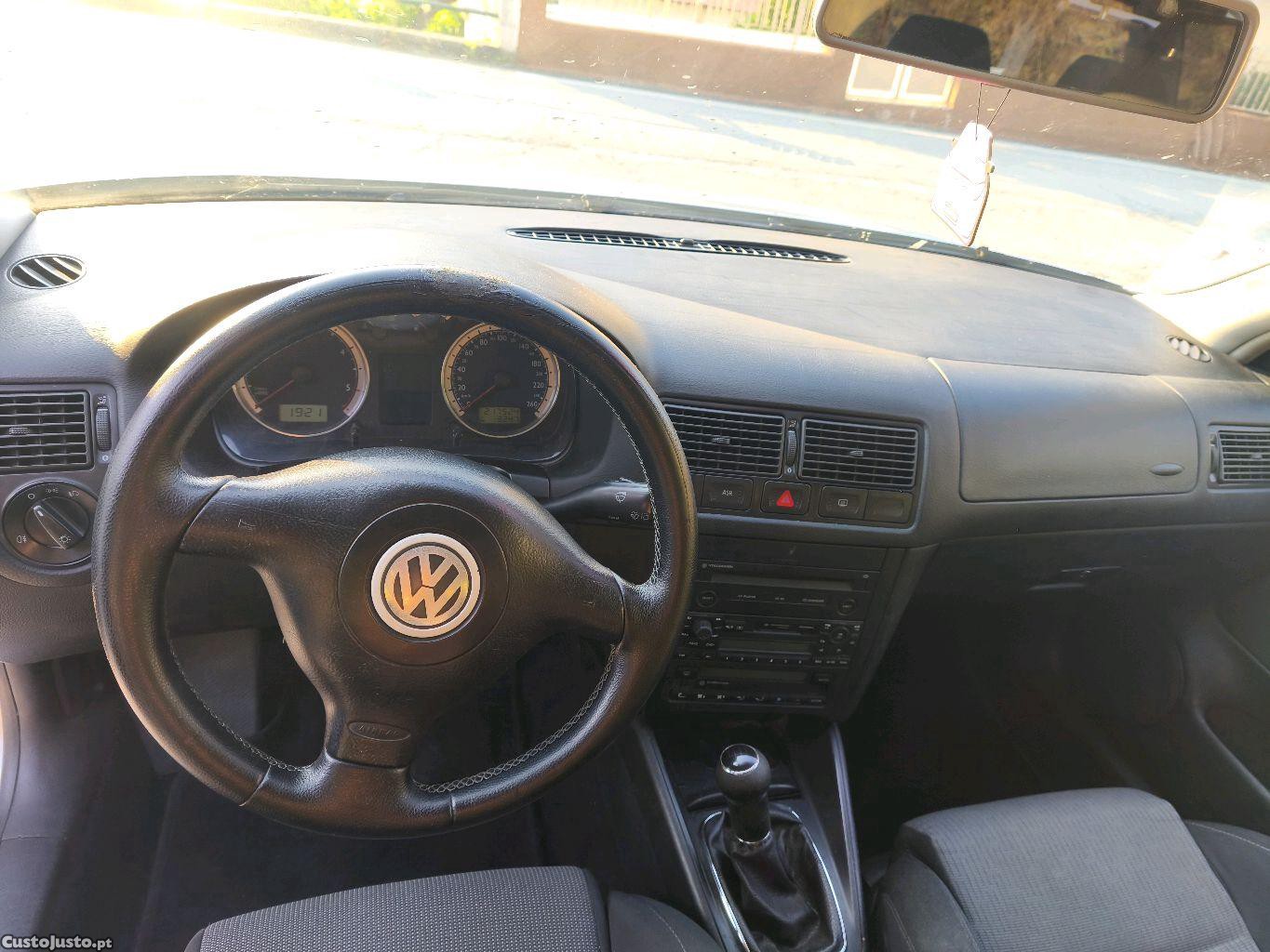 Volkswagen Golf MK4 — fotografia 3