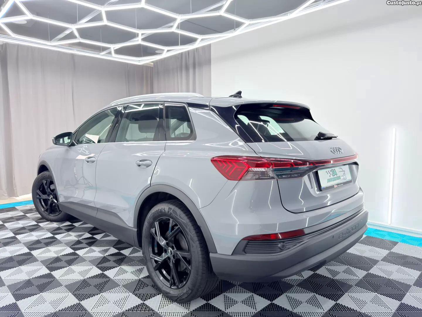 Audi Q4 35 55 kwh — fotografia 17