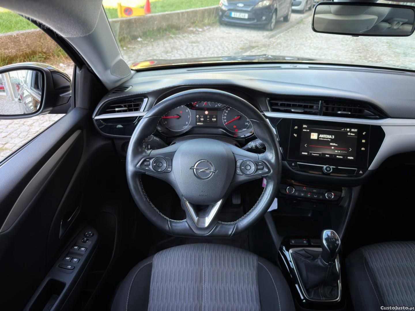 Opel Corsa 1.2 Business Edition — fotografia 15