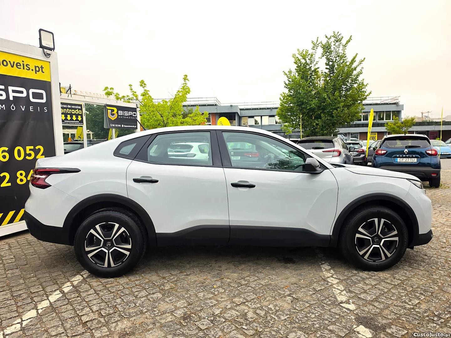Citroën C4 X 1.2 Hybrid Max e-DSC6 — fotografia 16