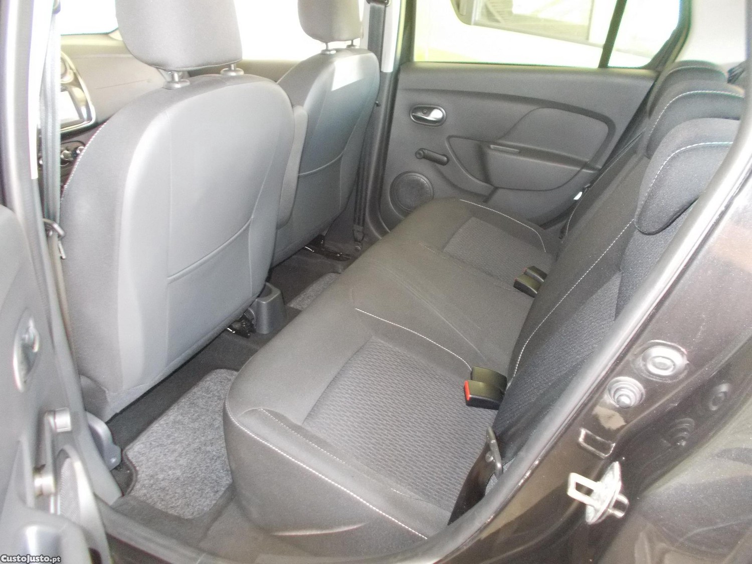Dacia Logan 1.5 dCi Comfort — fotografia 5