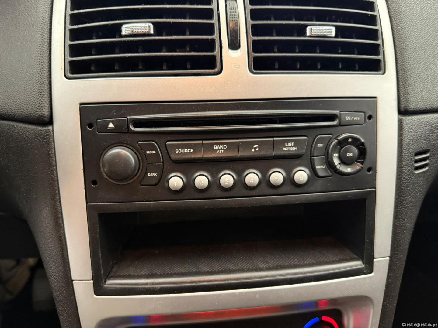 Peugeot 307 1.6HDi — fotografia 9