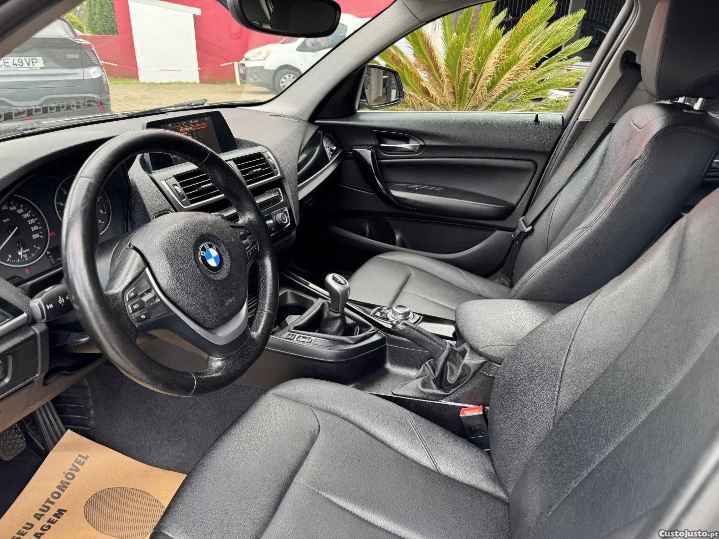 BMW 116 D line sport — fotografia 19