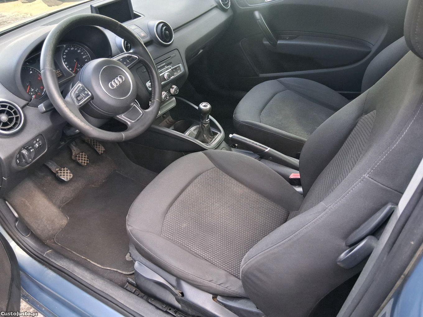 Audi A1 1.6 tdi — fotografia 4