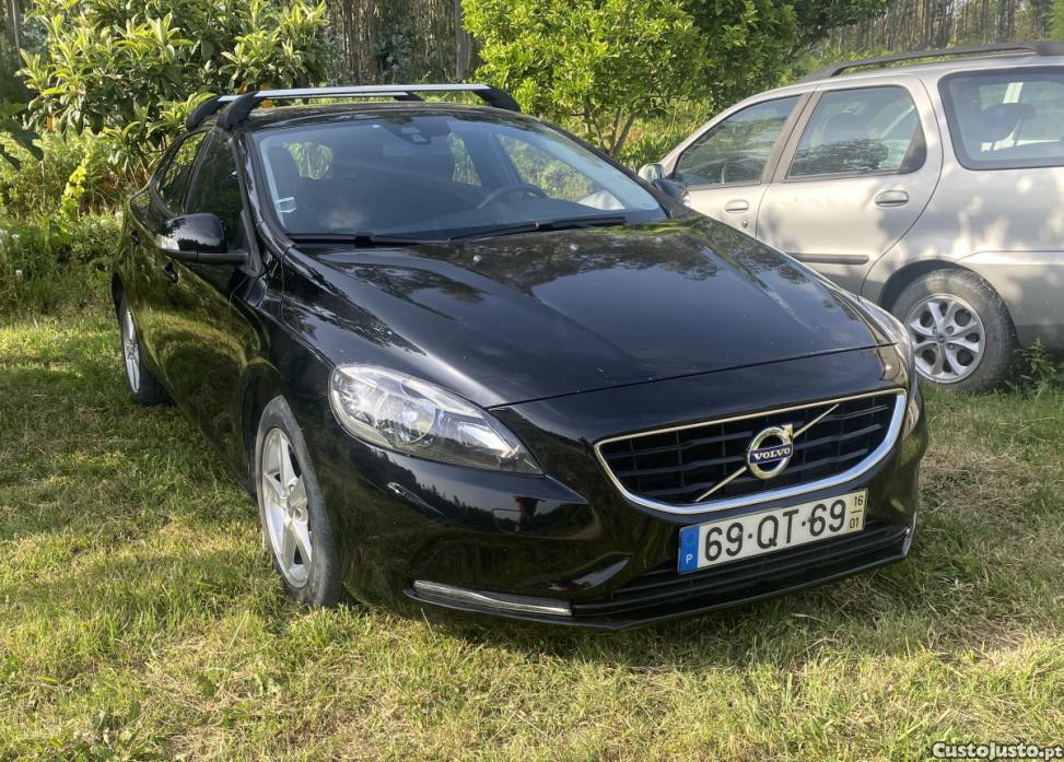 Volvo V40 kinetic — photo 3